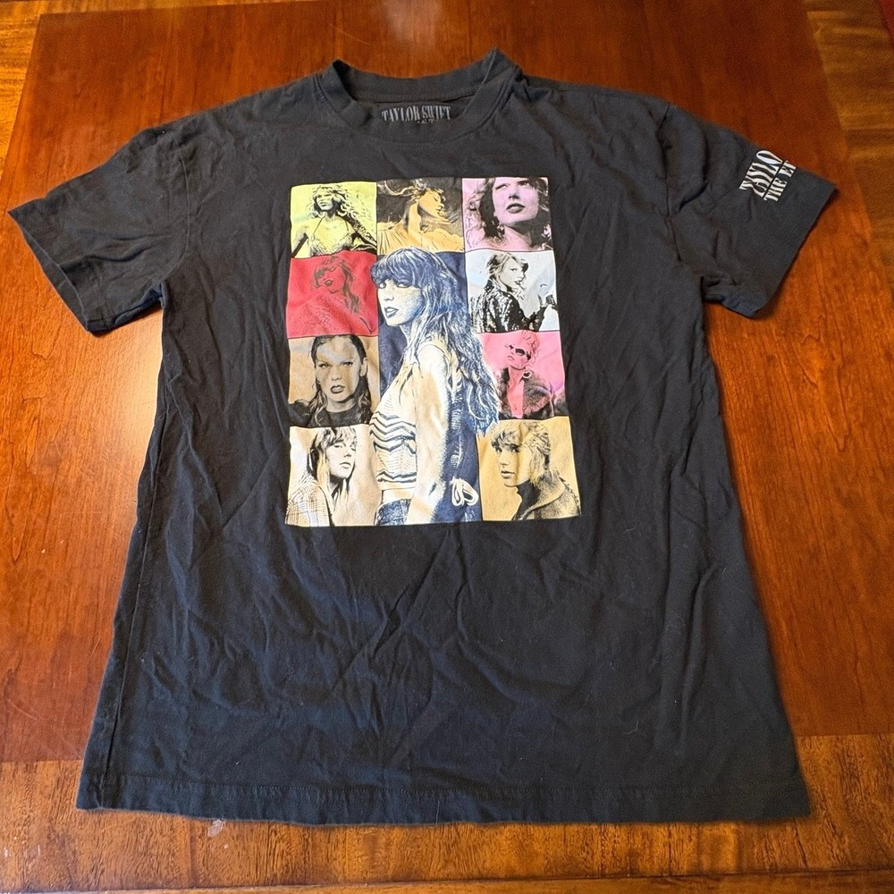 Taylor Swift The Eras Tour Collage‎ Graphic Tee Black Medium Official Shirt